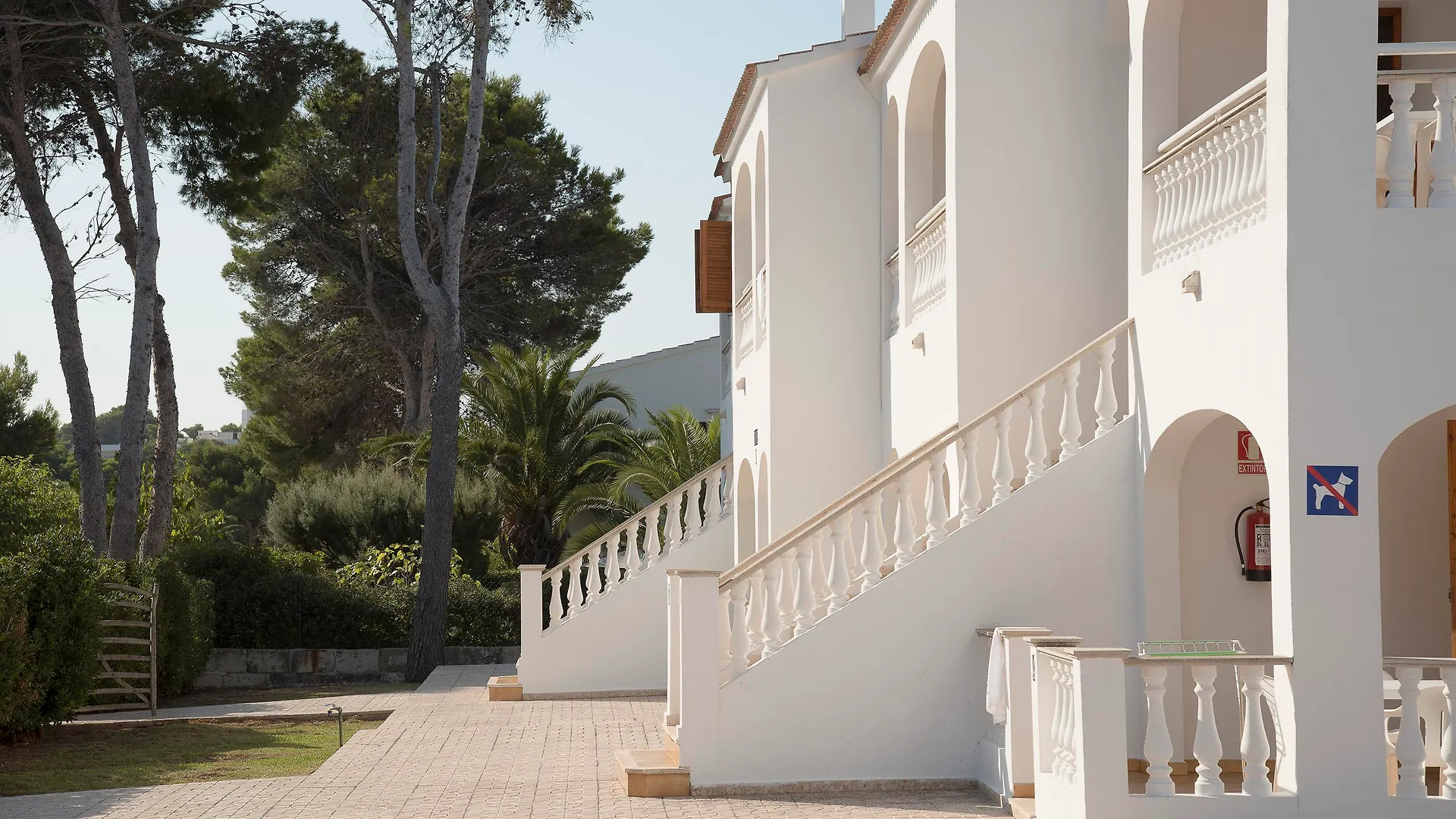 Apartamentos Mar Blanca Cala Blanca  0*, Cala Blanca (Menorca) Spain