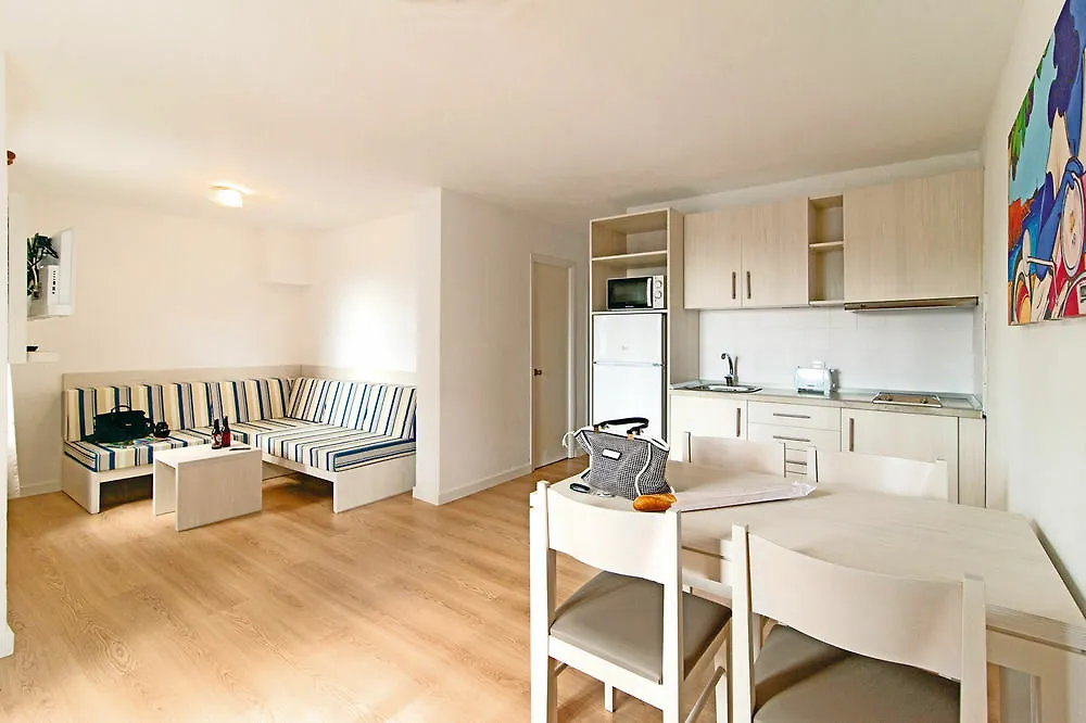Apartamentos Mar Blanca Cala Blanca  Spain