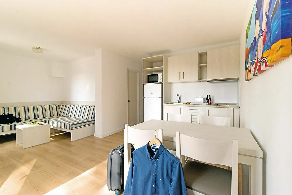 Apartman Apartamentos Mar Blanca Cala Blanca
