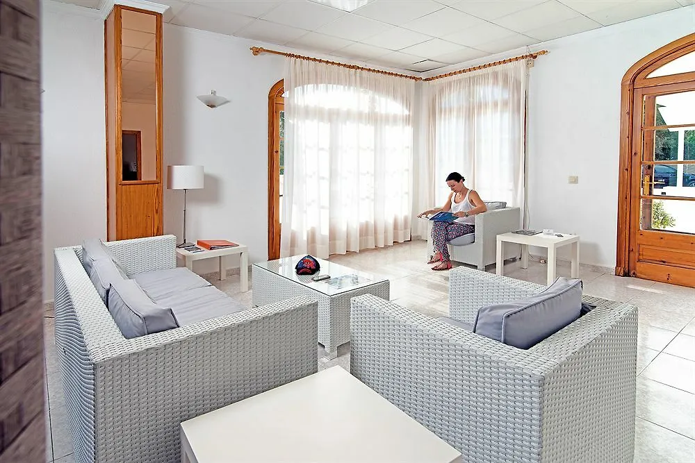 Apartamentos Mar Blanca Cala Blanca Apartman